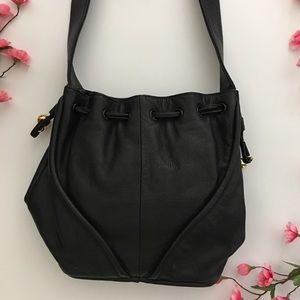 Black Leather Huntington Crossbody Bucket Bag